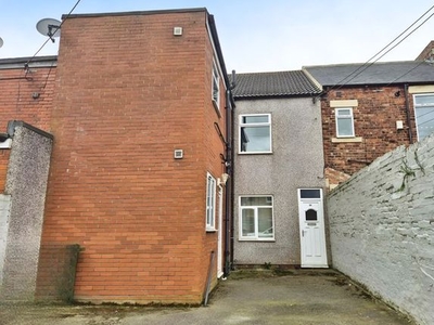 Flat to rent in Gladstone Terrace, Bedlington NE22