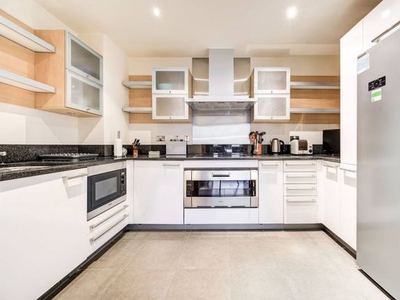 Flat to rent in Imperial Wharf, Imperial Wharf, London SW6