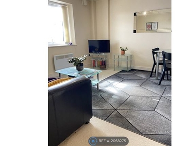 Flat to rent in Jamaica Street, Liverpool L1