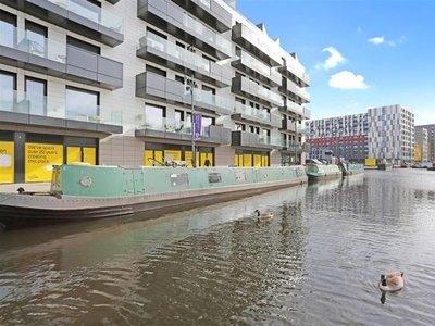 Flat to rent in Keepers Quay, Manchester M4
