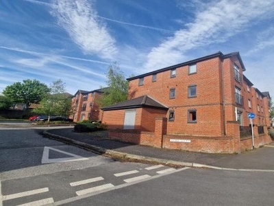 Flat to rent in Kilner Court, Doncaster DN12