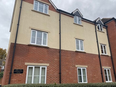 Flat to rent in Longfellow Road, Stratford-Upon-Avon CV37