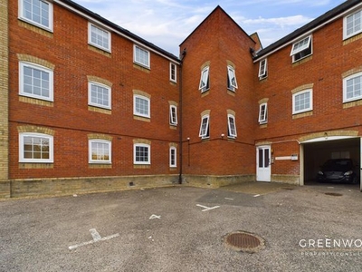 Flat to rent in Maria Court, Hesper Road, Colchester CO2