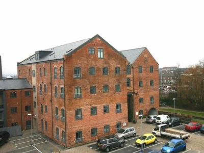 Flat to rent in Smiths Flour Mill, Wolverhampton Street, Walsall WS2