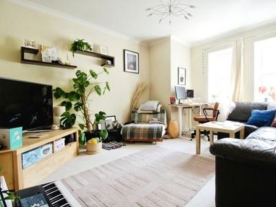 Flat to rent in Virgil Court, Cardiff CF11