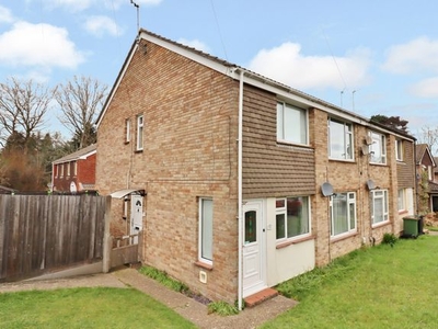 Maisonette to rent in Coulsdon Road, Hedge End, Southampton SO30