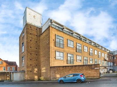 Penthouse to rent in Parsons Street, Dudley DY1