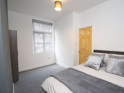 Room to rent in Gilpin Street, Leeds LS12