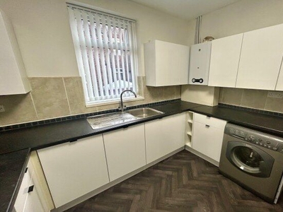 Room to rent in Worsley Grove, Manchester M19