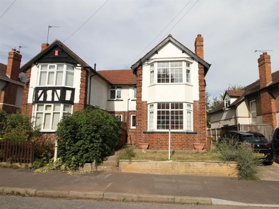 Semi-detached house to rent in Charles Avenue, Beeston, Nottingham NG9