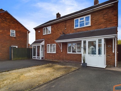 Semi-detached house to rent in Clarendon Road, Shelfield WS4
