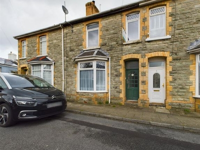 Terraced house for sale in South Road, Porthcawl CF36