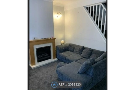 Terraced house to rent in Bingham Road, Rochester ME2