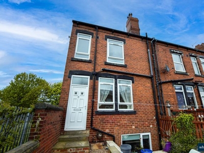 Terraced house to rent in Euston Grove, Leeds, West Yorkshire LS11