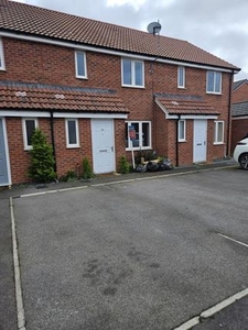Terraced house to rent in Reeves Close, Taunton TA2