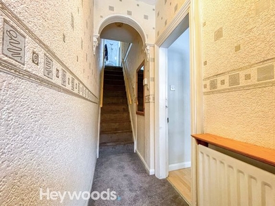 Terraced house to rent in Richmond Street, Stoke-On-Trent ST4