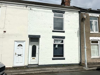 Terraced house to rent in Stepney Lane HU5, Hull,