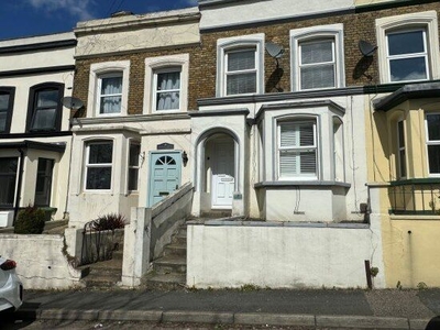 Terraced house to rent in Terrace Road, Sittingbourne ME10