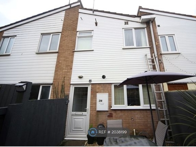 Terraced house to rent in Tolladine Road, Worcester WR4