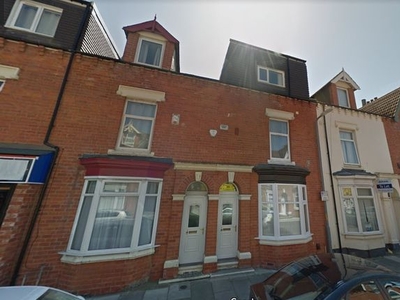 Terraced house to rent in Victoria Road, Middlesbrough TS1