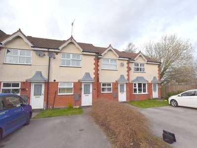 Town house to rent in Bowlers Close, Festival Heights, Stoke-On-Trent ST6