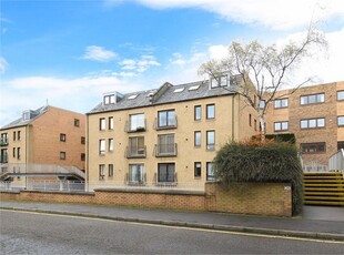 1 bed flat for sale in Newington