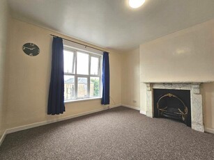 1 bedroom apartment for rent in Kingsholm Road, Gloucester, GL1