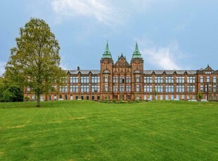 1 bedroom apartment for sale in School Drive,
Glasgow,
G13 1FQ, G13