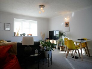 1 bedroom flat for rent in Wickham Close, Newington , Kent , ME9