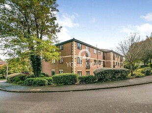 1 bedroom flat for rent in Winston Close, Greenhithe, Kent, DA9