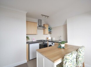 1 bedroom flat for sale in Alphington Road, Exeter, EX2 8HN, EX2
