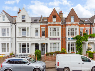 1 bedroom property for sale in Chelverton Road, LONDON, SW15