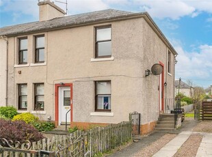 2 bed first floor flat for sale in Newtongrange