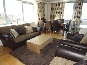 2 bedroom apartment for rent in Cranbrook House, Nottingham, NG1