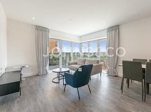 2 bedroom apartment for rent in Flagstaff Road, Bankside Gardens, Reading, RG2