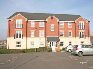 2 bedroom apartment for rent in High Main Drive, Brackens Court, Bestwood Village, Nottngham, NG6
