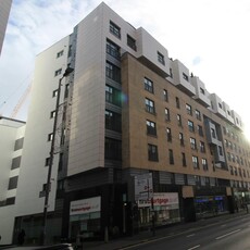 2 bedroom apartment for rent in High Street, Merchant City, G1