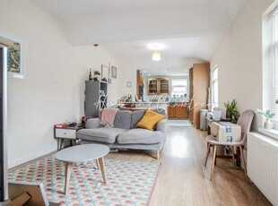 2 bedroom apartment for rent in Llanfair Road, Pontcanna, CF11