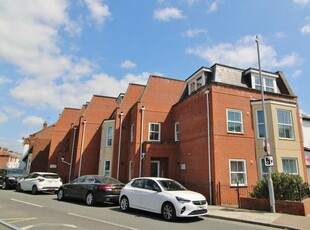 2 bedroom apartment for sale in Dunbar Road, Southsea, PO4