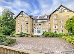 2 bedroom apartment for sale in Rutland House, Mansfield Court, Harrogate, HG1