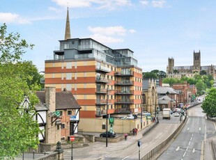 2 bedroom apartment for sale in Thorngate House, St. Swithins Square, Lincoln, LN2