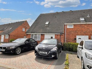 2 bedroom end of terrace house for sale in Bloomsbury Close, Freshbrook, Swindon, Wiltshire, SN5