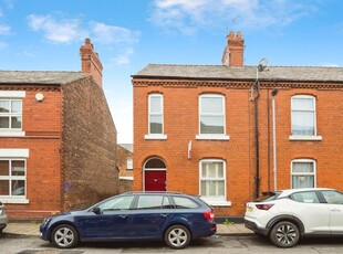 2 bedroom end of terrace house for sale in West Street, Hoole, Chester, CH2