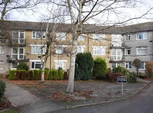 2 bedroom flat for rent in Ash Grove, Whitchurch, CF14