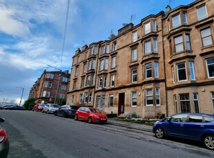 2 bedroom flat for rent in Bolton Drive, Glasgow, G42 9DY, G42