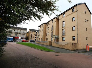 2 bedroom flat for rent in Gladstone Street, Glasgow, G4