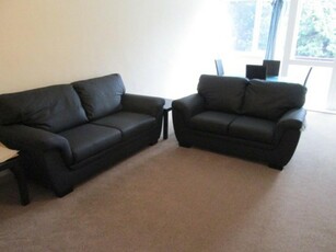 2 bedroom flat for rent in Kenilworth Court, Cheylesmore, Coventry, CV3