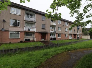 2 bedroom flat for rent in Kinnell Square, Cardonald, Glasgow, G52