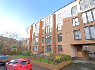 2 bedroom flat for rent in Lochleven Road, Battlefield, Glasgow, G42