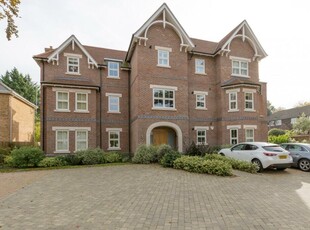 2 bedroom flat for rent in Quinns Place, Albury Road, Guildford, GU1